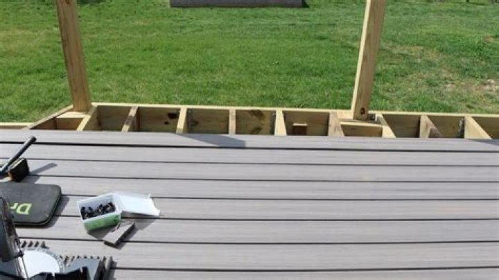 how to install trex decking