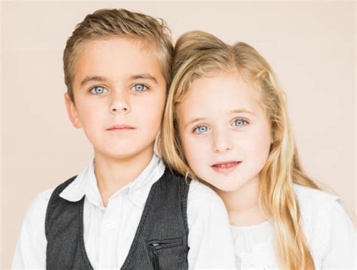 identical twins boy and girl