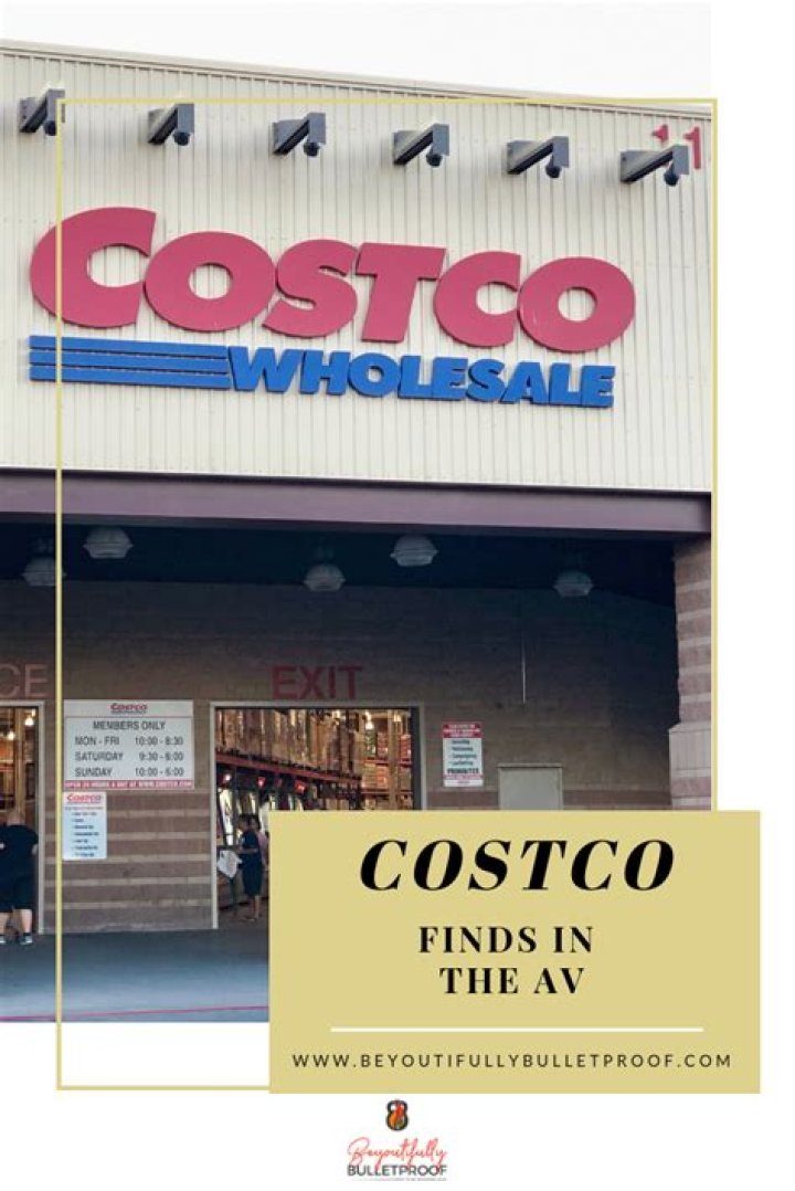 is costco open on sunday