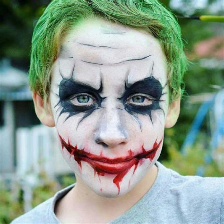 joker face paint