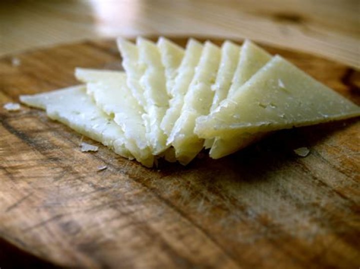 manchego cheese taste