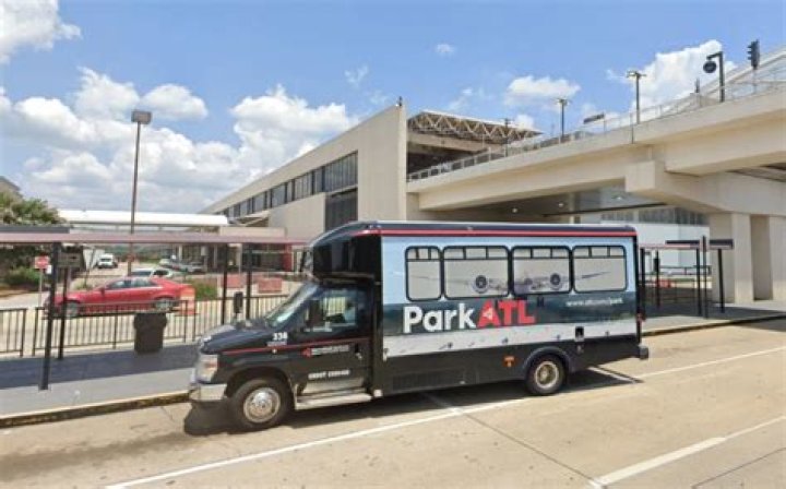 park and ride atlanta airport