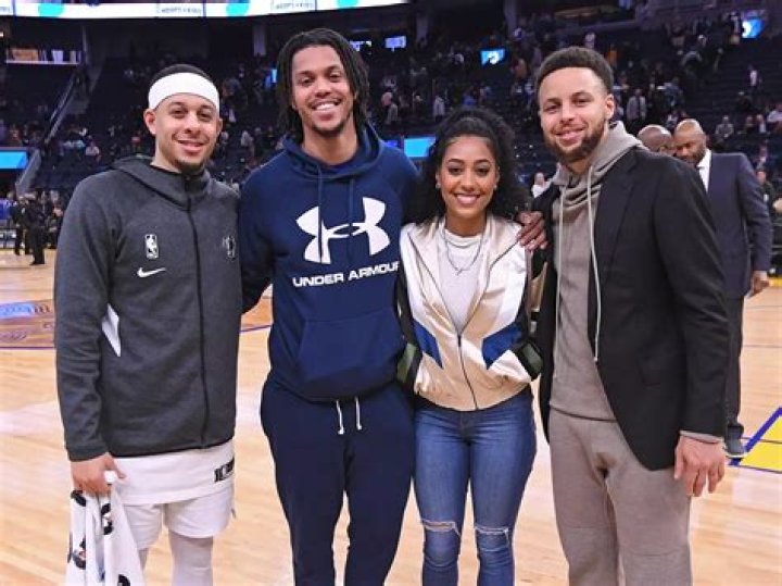 steph curry siblings